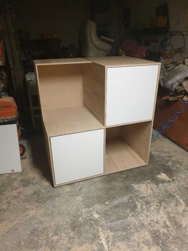 Truhlářství Záruba - Interiérový nábytek na míru (26)