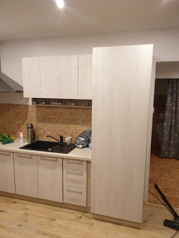 Truhlářství Záruba - Kuchyňské linky (04)