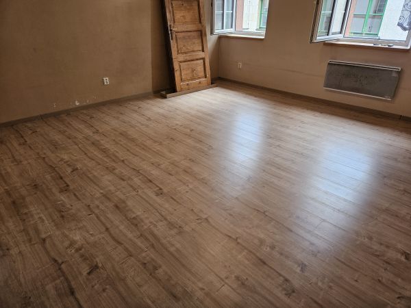 Truhlářství Záruba - Pokládka plovoucích podlah (04)