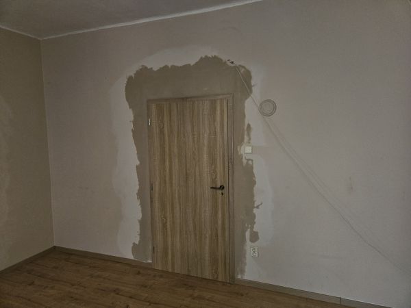 Truhlářství Záruba - Montáže dveří (03)